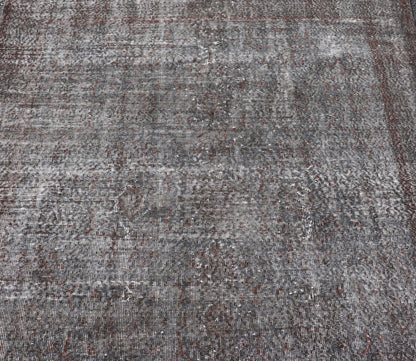 Vintage Turkish Overdyed Oushak with Floral Design in in Gray, Brown & Charcoal Vintage Turkish Overdyed Oushak with Floral Design in in Gray, Brown & Charcoal. Keivan Woven Arts / rug EN - P13613, country of origin / type: Turkey / Oushak, circa ... - Keivan Woven ArtsEN - P13613 - 17868Rug