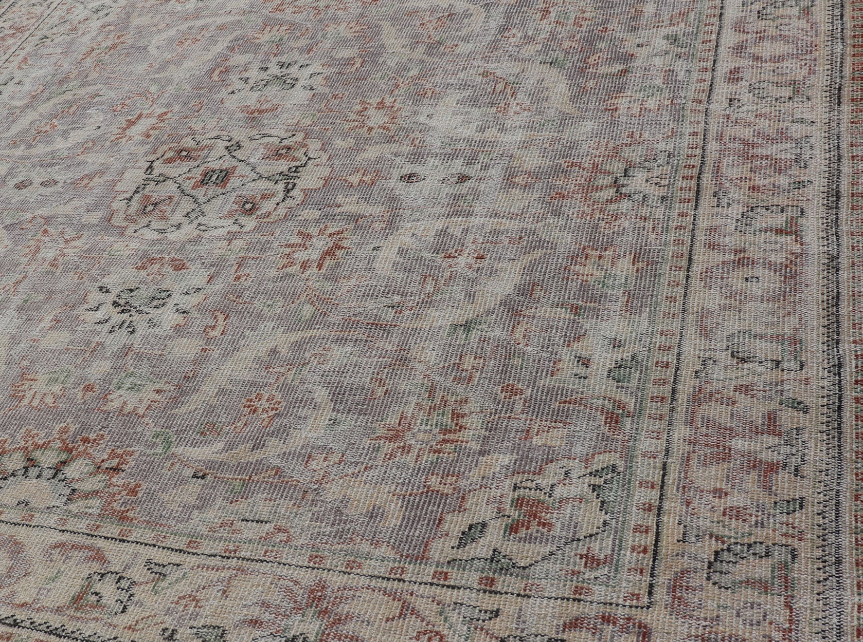 Vintage Turkish Distressed Oushak Rug with All - Over Floral Design in Lilac Color Vintage Turkish Distressed Oushak Rug with All - Over Floral Design in Lilac Color. Keivan Woven Arts / rug EN - P13614, country of origin / type: Turkey / Oushak, ... - Keivan Woven ArtsEN - P13614 - 18126Rug