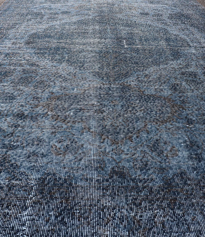 Vintage Hand Knotted Turkish Overdyed Oushak Rug in Dark Blue and Charcoal Vintage Overdyed Oushak Rug in Dark Blue and Charcoal. Keivan Woven Arts / rug EN - P13617, country of origin / type: Turkey / Oushak, circa Mid - 20th Century. Measu... - Keivan Woven ArtsEN - P13617 - 17880Rug