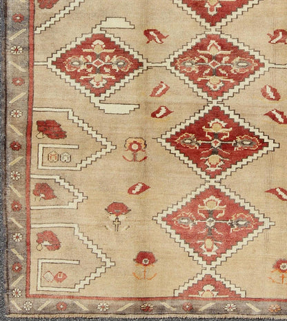 Diamond Medallion Vintage Turkish Oushak Rug in Red, Brown and Cream kwarugs Diamond Medallion vintage Turkish Oushak rug in red, brown and cream, rug enc - 92975, country of origin / type: Turkey / Oushak, circa 1940 This vintage Oushak ca... - Keivan Woven ArtsENC - 92975 - 1002Rug
