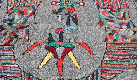 Vintage American Hooked runner with colorful vertical medallion design, rug f - 0706, country of origin / type: United States / hooked, circa 1960. This vintage American Hooked rug depicts a beautiful design of vertically - arranged medallion motifs... - Keivan Woven ArtsF - 0706 - 1458Rug