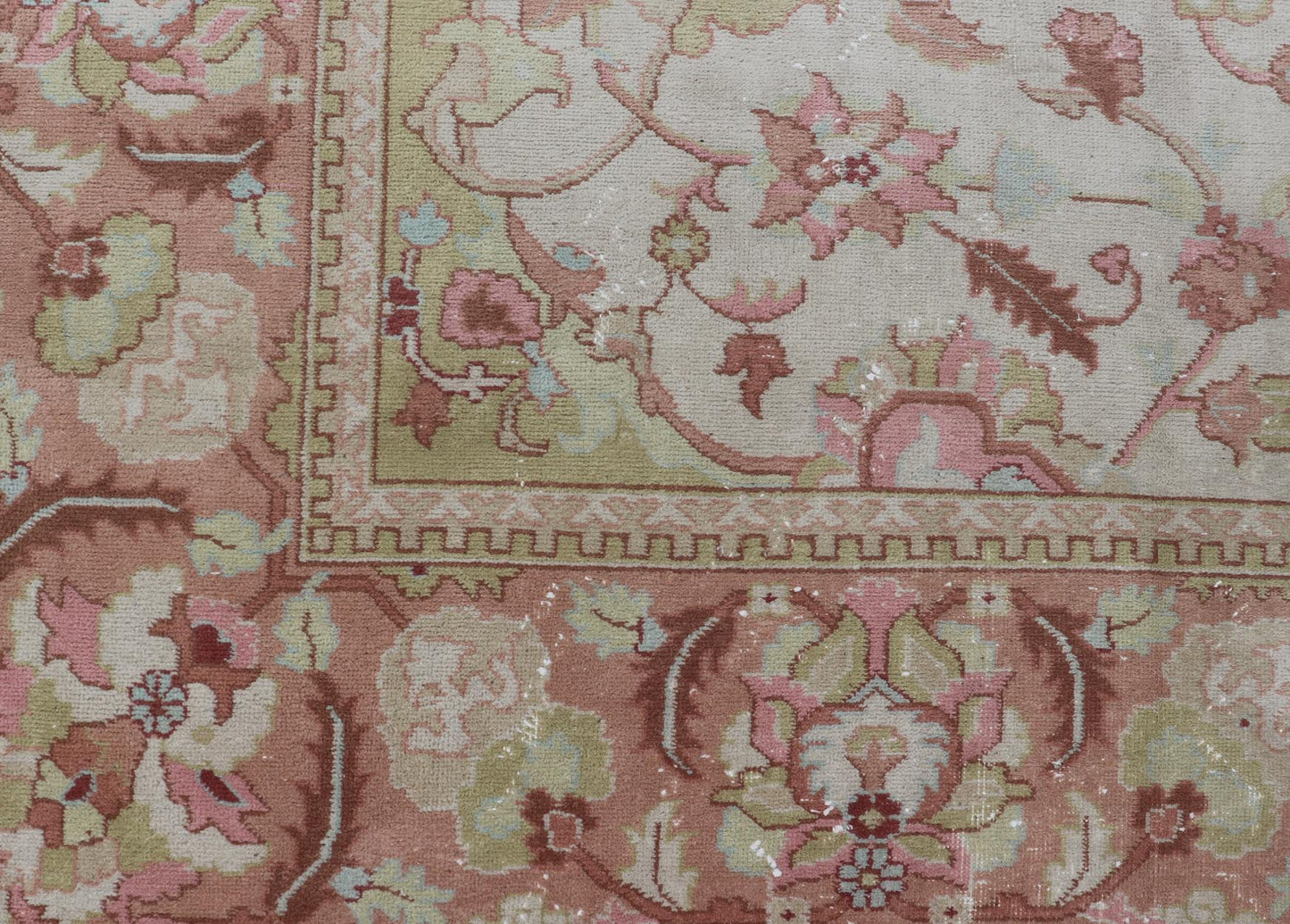 Keivan Woven Arts large Vintage Indian Amritsar rug with Floral in Ivory, Light Yellow Green, Salmon & Pink. Keivan Woven Arts / rug / G - 0304 / Mid - 20th Century / 1940 circa / Antique Amritsar Measures: 11'9 x 14'5. A Classic design in ... - Keivan Woven ArtsG - 0304 - 415Rug