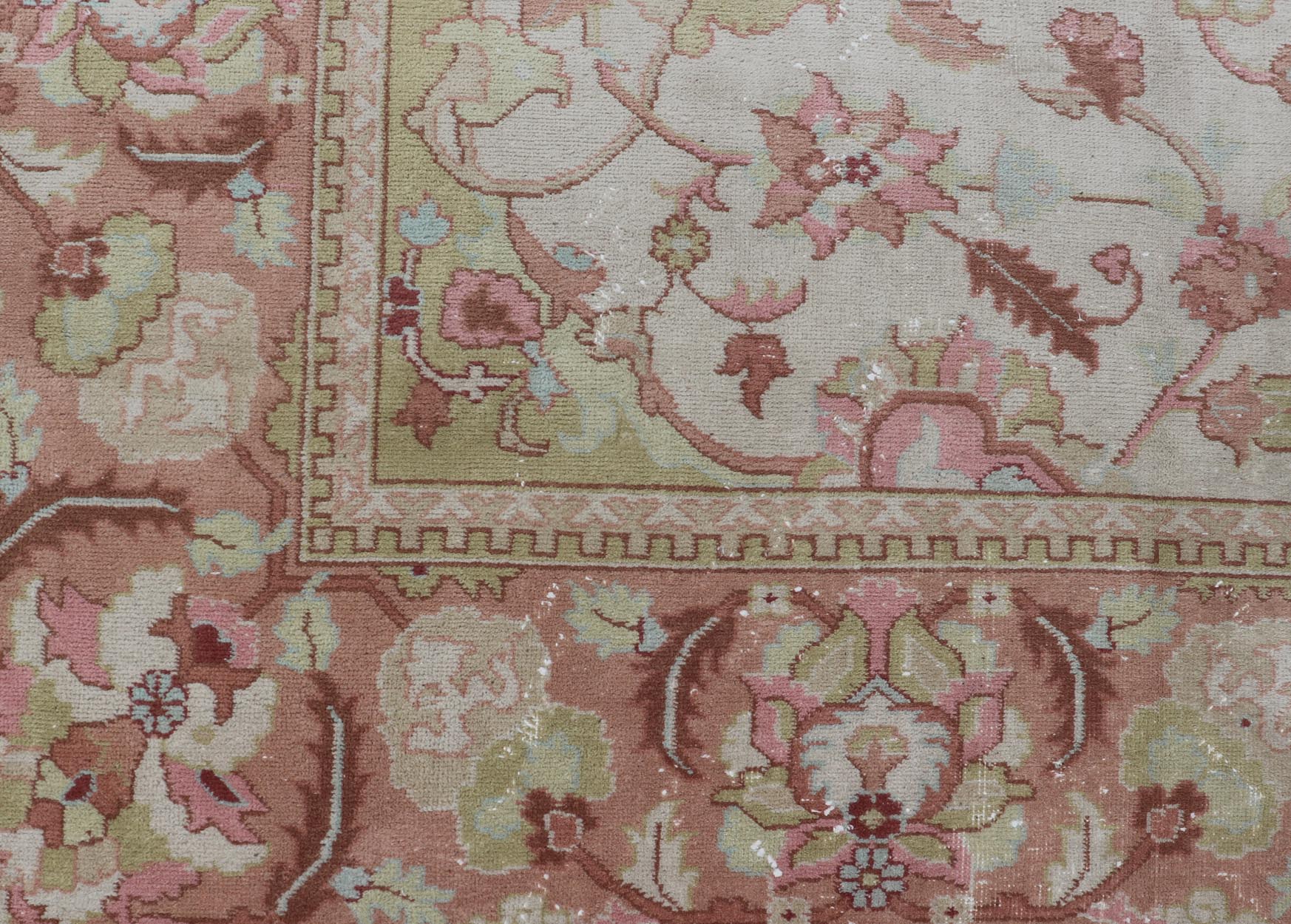 Keivan Woven Arts large Vintage Indian Amritsar rug with Floral in Ivory, Light Yellow Green, Salmon & Pink. Keivan Woven Arts / rug / G - 0304 / Mid - 20th Century / 1940 circa / Antique Amritsar Measures: 11'9 x 14'5. A Classic design in ... - Keivan Woven ArtsG - 0304 - 415Rug