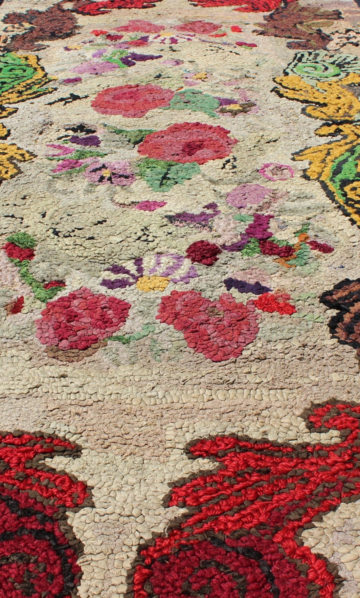 Keivan Woven Arts - American Hooked rug with red rose and yellow and multi colored flower bouquets, Keivan Woven Arts / rug G - 0305, country of origin / type: United States / Hooked, circa 1910 This antique American Hooked rug depicts beautiful f... - Keivan Woven ArtsG - 0305 - 1118Rug