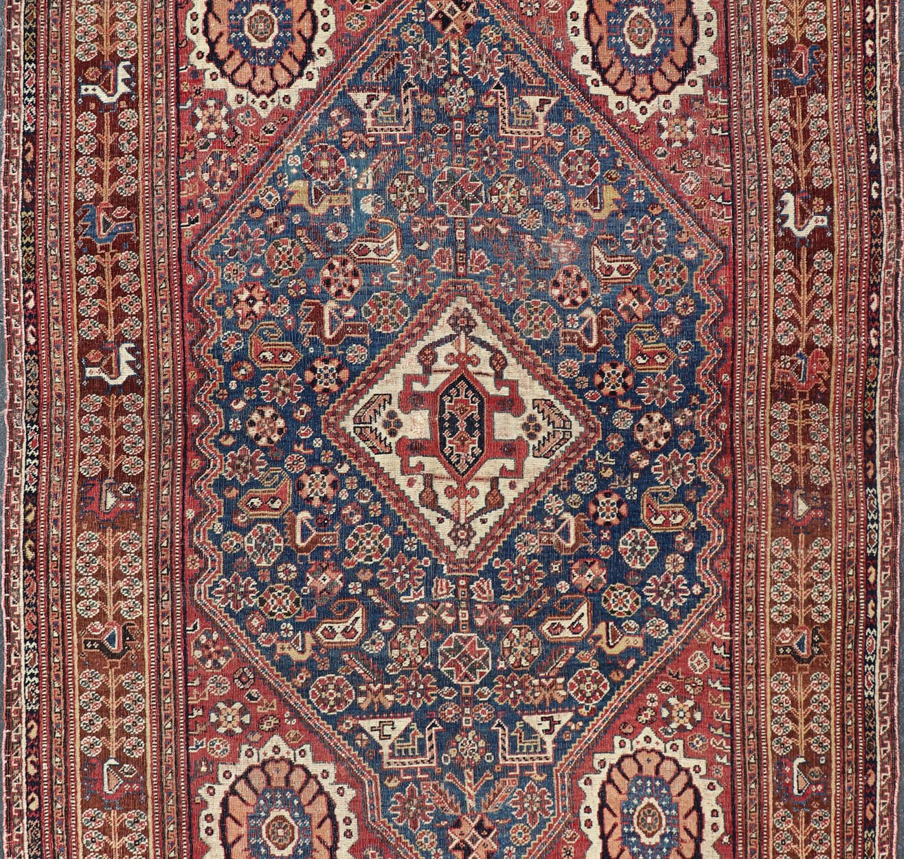 Antique Persian Qashqai Rug with Central Medallion in Ink Blue and Faded Red kwarugs Antique Persian Qashqai rug with central medallion in ink blue and faded red, Keivan Woven Arts / rug gng - 4775, country of origin / type: Iran / Qashqai, circa... - Keivan Woven ArtsGNG - 4775 - 9978Rug