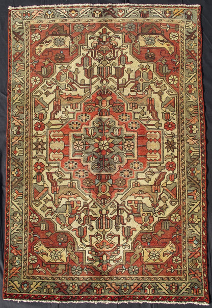 Outstanding Vintage Persian Lilihan Rug with Floral Geometric Medallion Design kwarugs Outstanding vintage Persian Lilihan rug with floral geometric Medallion design, rug h - 102 - 20, country of origin / type: Iran / Lilihan, circa 1940 This... - Keivan Woven ArtsH - 102 - 20 - 1772Rug