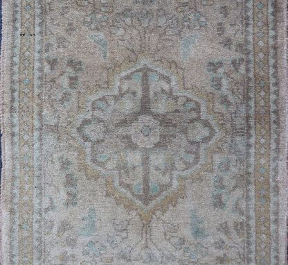 Neutral and Earth Tone Vintage Persian Lilihan Rug With Medallion in Taupe Keivan Woven Arts - Vintage Persian Lilihan rug with center medallion in neutral tones, rug H - 102 - 47, country of origin / type: Iran / Lilihan, circa 1950 This spectacu... - Keivan Woven ArtsH - 102 - 47 - 1793Rug