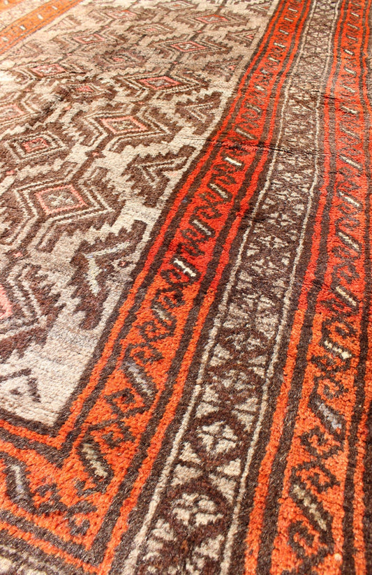 Keivan Woven Arts, H - 1211 - 53, Semi Antique Shiraz Rug, Vintage Persian Shiraz rug in burnt orange and brown with tribal medallions, rug h - 1211 - 53, country of origin / type: Iran / Shiraz, circa 1950. This vintage Persian Shiraz rug (circa mid - 20th c... - Keivan Woven ArtsH - 1211 - 53 - 3782Rug