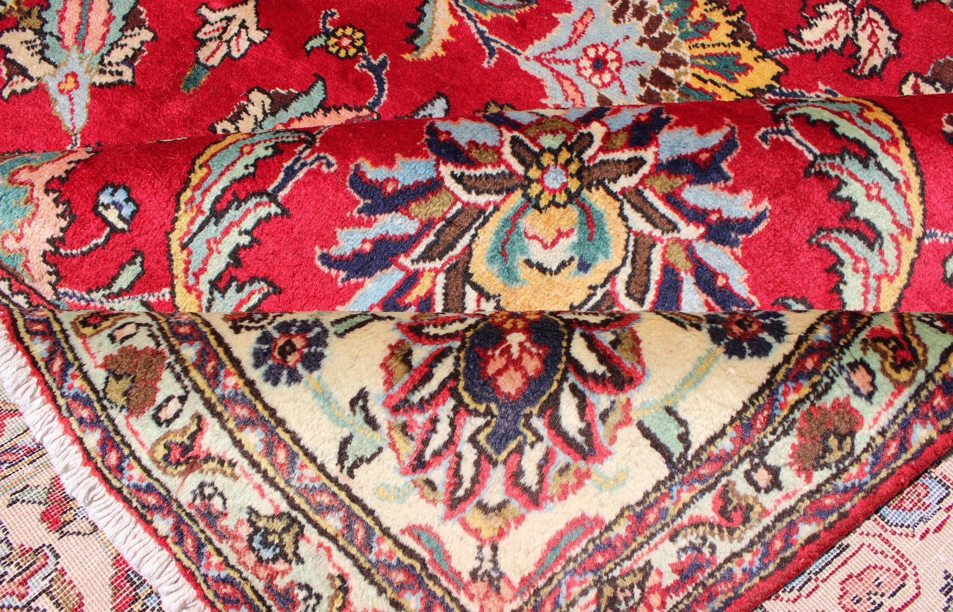 Semi Antique Persian Tabriz Rug with All - Over Blossom Design In Red and Ivory. Keivan Woven Arts / rug H - 411 - 83, country of origin / type: Iran / Tabriz, circa 1960 Measures: 9'6 x 13'1. This Semi Antique Persian Tabriz carpet (circa mid - 20th ce... - Keivan Woven ArtsH - 411 - 83 - 1207Rug