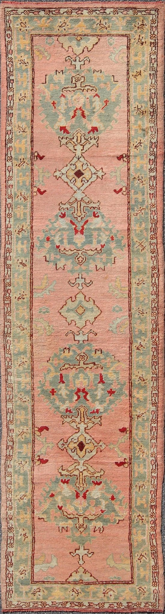 Antique Indian Amritsar rug with empty field and ornate, rich red border, rug g - 0206, country of origin / type: India / Amritsar, circa 1910 This carpet was woven in Agra in the early 20th century and is the proud heir to the great tradition of ... - Keivan Woven ArtsH8 - 0402 - 1416Rug