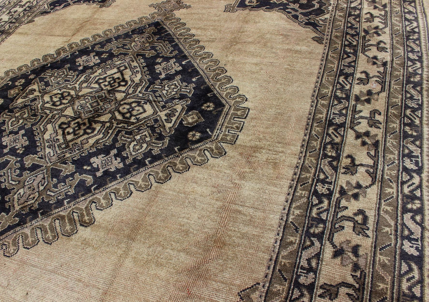 Antique Turkish Oushak rug with geometric design in champagne, butter, navy blue. Geometric Turkish antique Oushak carpet. Keivan Woven Arts rug / H8 - 1111, Country of Origin: Turkey Type: Oushak Design. Measures: 10'2 x 12'4 This beautiful rug f... - Keivan Woven ArtsH8 - 1111 - 1670Rug