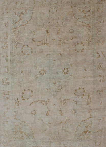 Cream background midcentury vintage Oushak rug from Turkey with floral design, rug hj - 37, country of origin / type: Turkey / Oushak, circa mid - 20th century. Produced in mid - 20th century Turkey, this vintage Oushak is characterized by a comely an... - Keivan Woven ArtsHJ - 37 - 916Rug