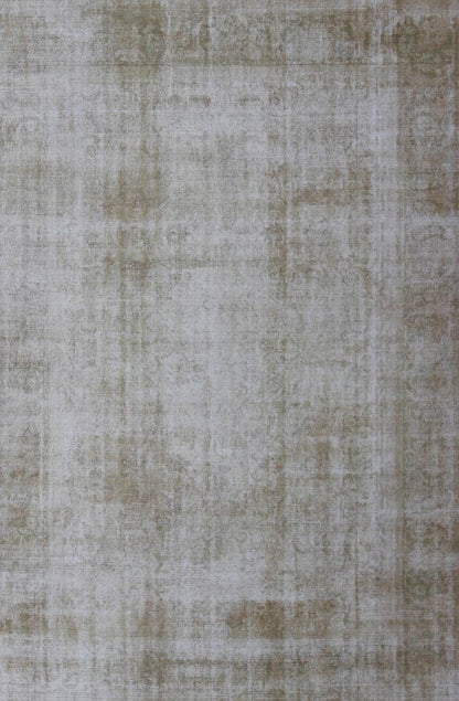 Vintage Distressed Amritsar with All Over Design in Light Green kwarugs This rug was woven in India during the second quarter of 20th century. The acidic yellow/green tones and neutral hues of this Indian Amritsar rug play off each other amidst ... - Keivan Woven ArtsI - 0401 - 1917Rug