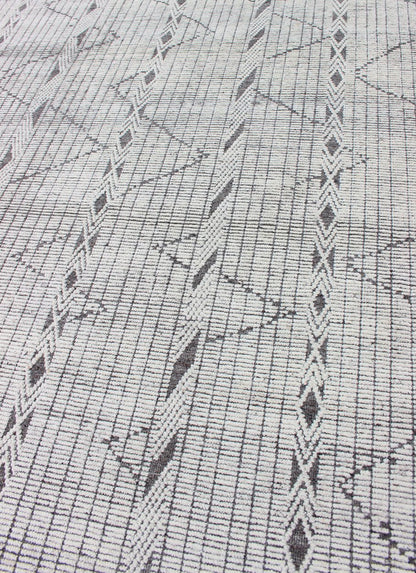 Modern Geometric Gray and Charcoal Indian Hand - Knotted Wool Rug Measures 8'3 x 10'0 Country of Origin: India; Type: Modern, Modern Casual; Design: Geometric, Abstract, Tribal; Keivan Woven Arts: rug IN - ILM - 1466 - CO - 0063; Modern Geome... - Keivan Woven ArtsIN - ILM - 1466 - CO - 0063 - 19 - 13476