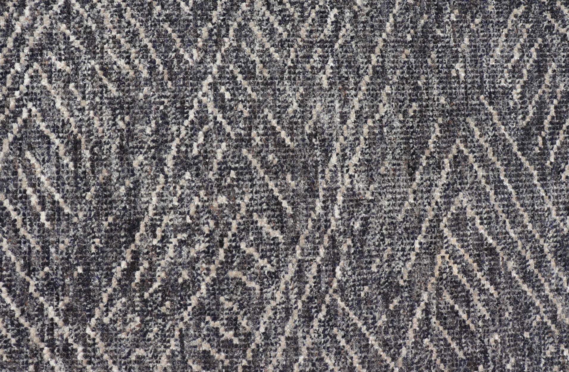 Indian Modern Casual Gray - Blue Area Rug With Minimal Crosshatch Design Measures 6 x 9 This modern Indian area rug features an abstract design loosely resembling a crosshatch design. The entire rug is rendered in a charcoal and light crea... - Keivan Woven ArtsIN - ILM - 168 - VT - 12116 - 20934Rug