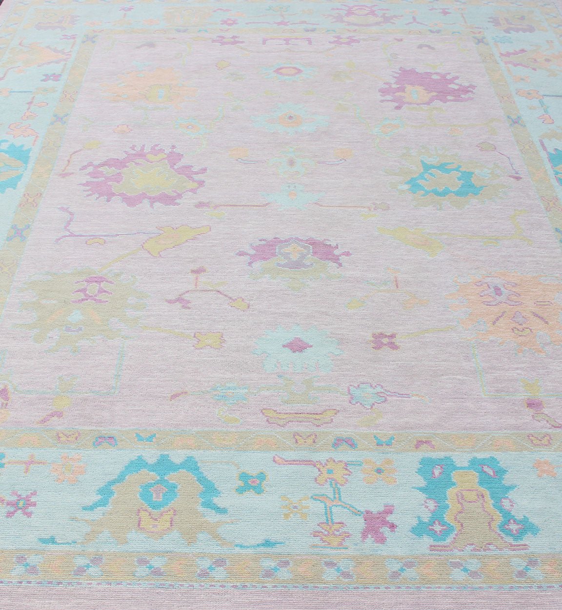 Modern Oushak Designed Rug In Wool With Light Pink and A Ice Blue Border Measures 9'5 x 12'1 Country of Origin: India; Type: Oushak; Design: All - Over, Floral; Keivan Woven Arts: rug IN - JAI - 3922; Indian Oushak Rug Made With Wool in Cotton ... - Keivan Woven ArtsIN - JAI - 3922 - 13480Rug