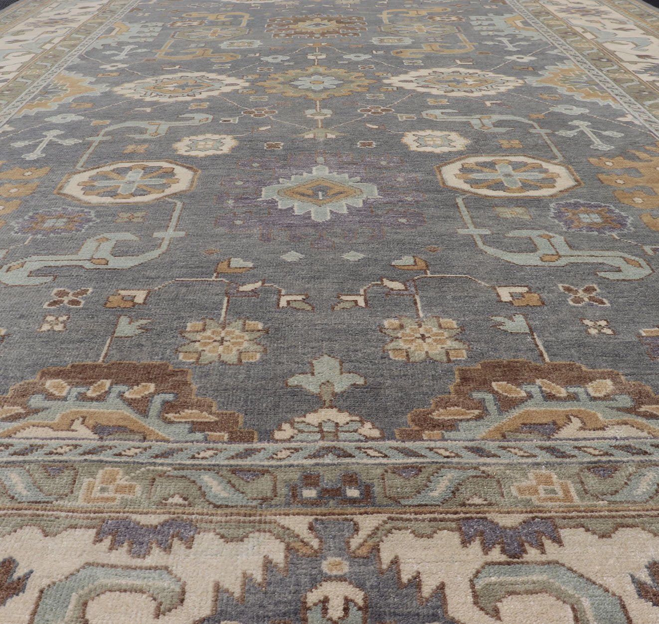 Large Indian Oushak Hand - Knotted Area Rug in Faded Earthy Tones Measures 9'10 x 14'2 Country of Origin: India; Type: Oushak; Design: All - Over, Floral, Flower Motif; Keivan Woven Arts: rug IN - JVD - 6022; Large Indian Oushak Hand - Kno... - Keivan Woven ArtsIN - JVD - 6022 - 15450