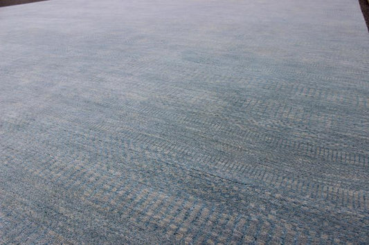 Keivan Woven Art's Fine Modern Rug in Transitional Design in Shades of Sky Blue. Fine Modern Rug With Transitional Design in Shades of Sky Blue IN - KAS - 8220, Transitional modern rug in shades of blue with small repeating design. origin/ India C... - Keivan Woven ArtsIN - KAS - 8220 - 6975Rug