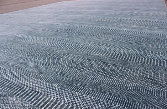 Keivan Woven Arts Fine Weave Modern Rug With Transitional Design in Charcoal and Blue. Transitional modern rug in shades of blue and charcoal with small repeating design. Measures: 9'11 x 13'8 Keivan Woven Arts / IN - KAS - 8223 / origin / India... - Keivan Woven ArtsIN - KAS - 8223 - 6979Rug