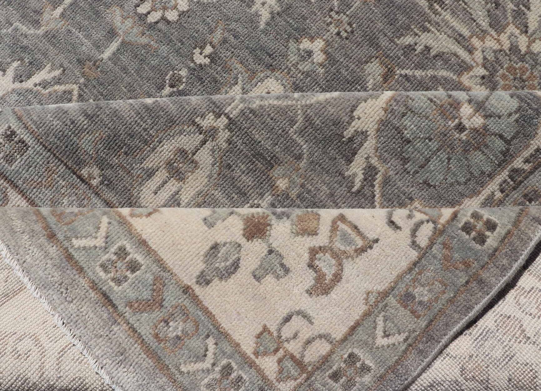 Hand - Woven Indian Oushak Area Rug in Khaki and Taupe Tones Measures 8'1 x 12'2 Country of Origin: India Type: Oushak Design: All - Over, Floral; Hand - Woven Indian Oushak Area Rug in Khaki and Taupe Tones; Keivan Woven Arts: rug IN - TVN - 145... - Keivan Woven ArtsIN - TVN - 1498 - 15478