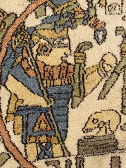 Large Tribal Vintage Circular Rug Likely from S. America or Scandinavia. Large Vintage Hand Knotted Circular Rug in Tribal Design. Possibly a South American Rug from Peru. Rug/J10 - 0901. Measures: 7' x 7' Vintage hand knotted rug h... - Keivan Woven ArtsJ10 - 0901 - 2113Rug
