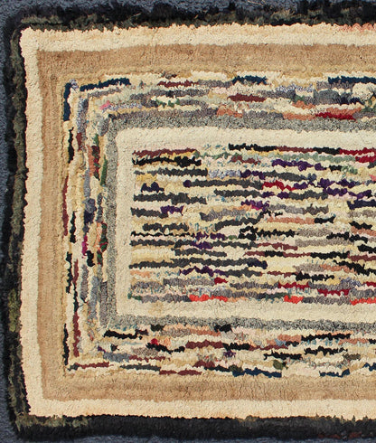 American Hooked Rug with Variegated Design in Black, Brown and Taupe Antique hooked rug with variegated design, Keivan Woven Arts , rug J10 - 1017, country of origin / type: United States / Hooked, circa 1920. This antique rug features a va... - Keivan Woven ArtsJ10 - 1017 - 2515Rug