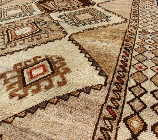 Vintage Persian Gabbeh with Diamond and Geometric design in Earth tones. rug J10 - 1021, country of origin / type: Iran / Gabbeh, circa 1940 This high - pile excellent condition Persian Gabbeh from Southern Iran consists of large scale repeating, di... - Keivan Woven ArtsJ10 - 1021 - 2233Rug