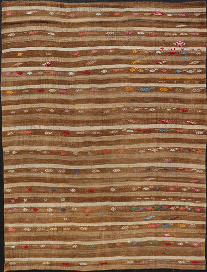 Measures: 7'0 x 9'7 Turkish Vintage Kilim with Embroidered Rug with Tan, Taupe, And Cream. Keivan Woven Arts / rug KBE - 14346, country of origin / type: Turkey / Kilim, circa 1950 This vintage Turkish Kilim rug features a contemporary geometri... - Keivan Woven ArtsKBE - 14346 - 22992Rug