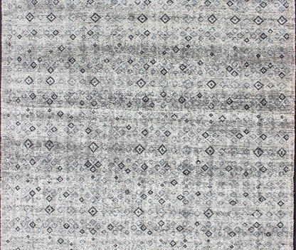 Modern Distress Area Rug With. Asymmetrical Diamonds on A White Background - Keivan Woven ArtsKHN - 1020 - TR - 816 - 13510