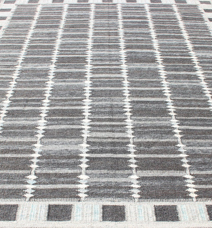 Modern Scandinavian Flat - Weave Rug With Geometric Design in Gray Tones. Keivan Woven Arts - Modern Scandinavian flat - weave rug with geometric design in gray and creams, rug KHN - 1034 - SW - 10, country of origin / type: India / Scandinavian flat - weave ... - Keivan Woven ArtsKHN - 1034 - SW - 10 - 13556