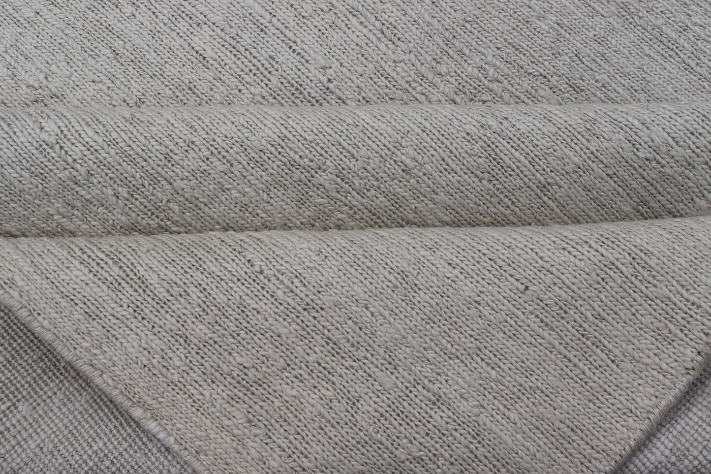 Reversible Large Modern Thick Flat Weave Rug in Minimalist Design with Khaki & Neutrals Measures 10'0 x 13'8 This large area rug with its minimalist design creates a serene and elegant atmosphere. With no featured design nor a border, th... - Keivan Woven ArtsKHN - 34903 - 21042Rug