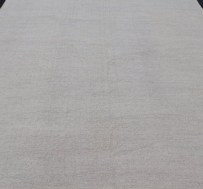 Reversible Large Modern Thick Flat Weave Rug in Minimalist Design with Khaki & Neutrals Measures 10'0 x 13'8 This large area rug with its minimalist design creates a serene and elegant atmosphere. With no featured design nor a border, th... - Keivan Woven ArtsKHN - 34903 - 21042