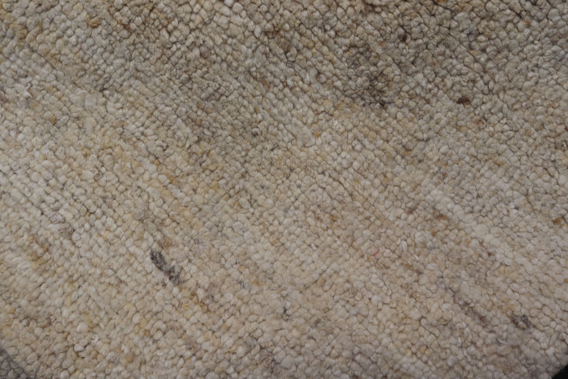 Moroccan Styled Diamond Design on All - Beige Modern Area Rug Measures 13'0 x 17'8 This modern rugs field is rendered in a blend of cream and beige, while the design is a gray. The vertical diamonds loosely resemble that of Moroccan triba... - Keivan Woven ArtsKHN - 34906 - TR - 1057 - 21024