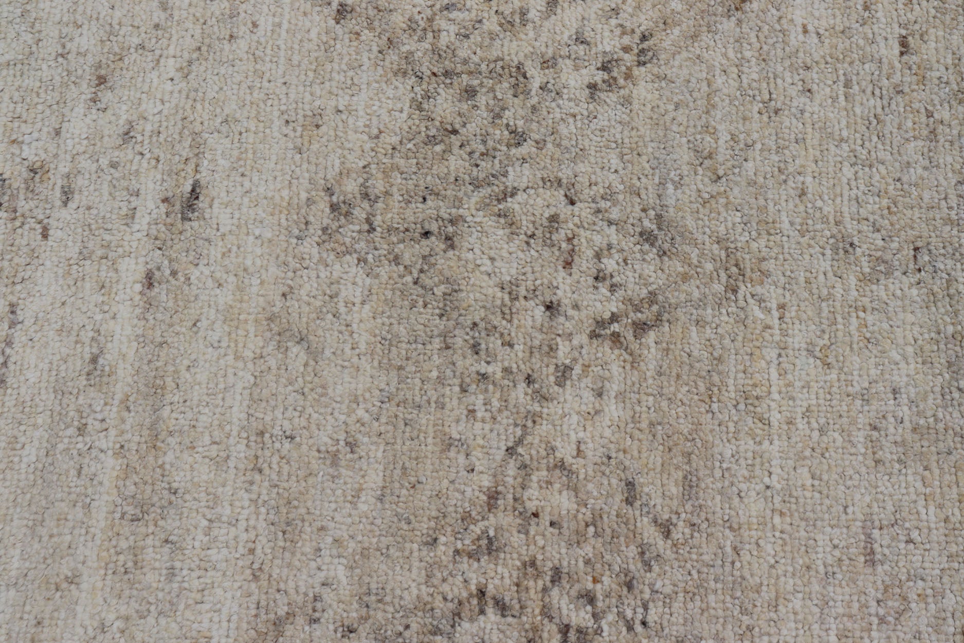 Moroccan Styled Diamond Design on All - Beige Modern Area Rug Measures 13'0 x 17'8 This modern rugs field is rendered in a blend of cream and beige, while the design is a gray. The vertical diamonds loosely resemble that of Moroccan triba... - Keivan Woven ArtsKHN - 34906 - TR - 1057 - 21024Rug