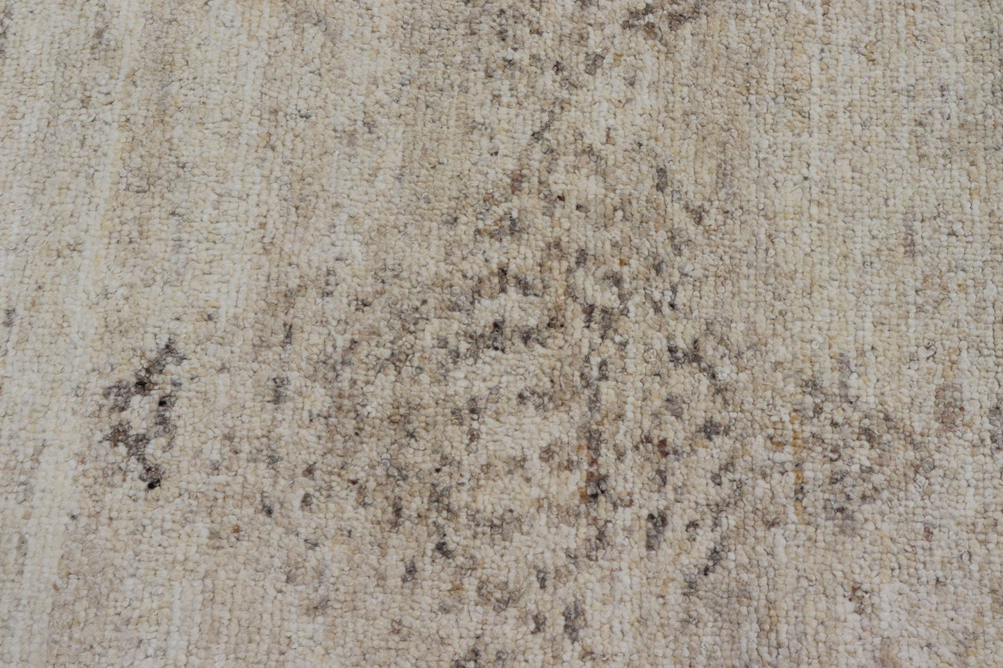 Moroccan Styled Diamond Design on All - Beige Modern Area Rug Measures 13'0 x 17'8 This modern rugs field is rendered in a blend of cream and beige, while the design is a gray. The vertical diamonds loosely resemble that of Moroccan triba... - Keivan Woven ArtsKHN - 34906 - TR - 1057 - 21024