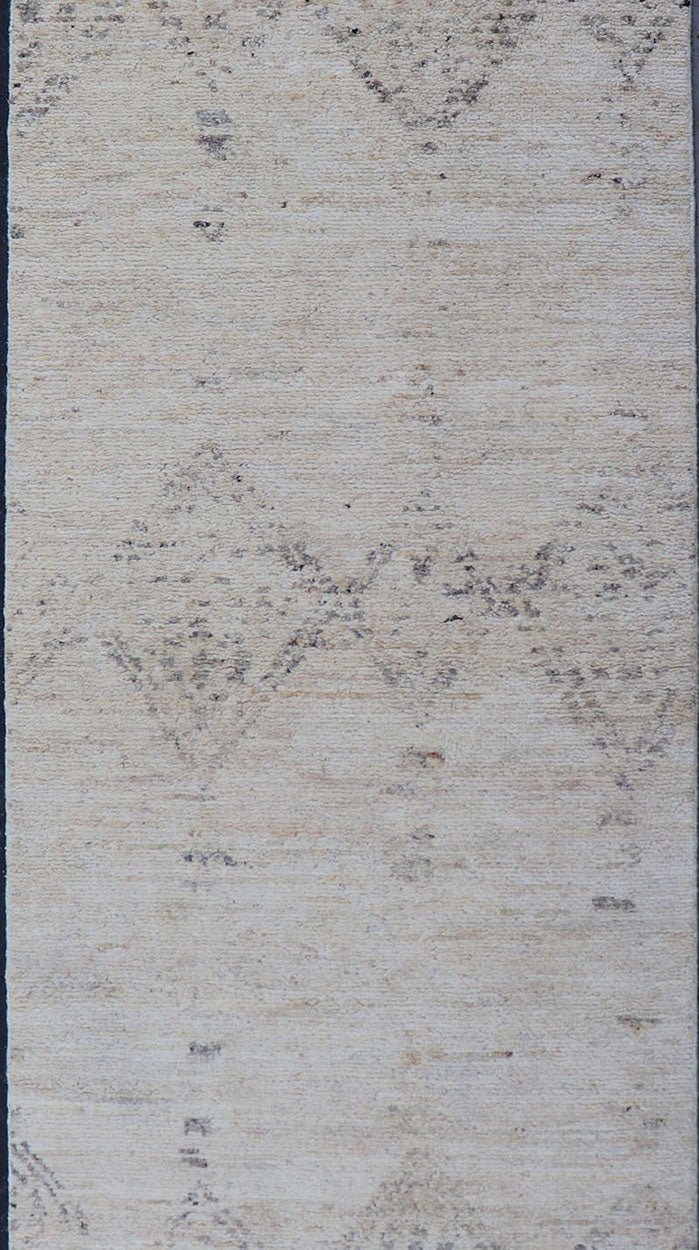 Long Modern Gallery Runner in Neutrals With Moroccan Styled Diamond Design Measures 4'5 x 14'0 This modern gallery runner features a creamy beige field homing darker neutral diamonds, loosely resembling Moroccan tribal designs. This pie... - Keivan Woven ArtsKHN - 34908 - TR - 1057 - 21060Rug