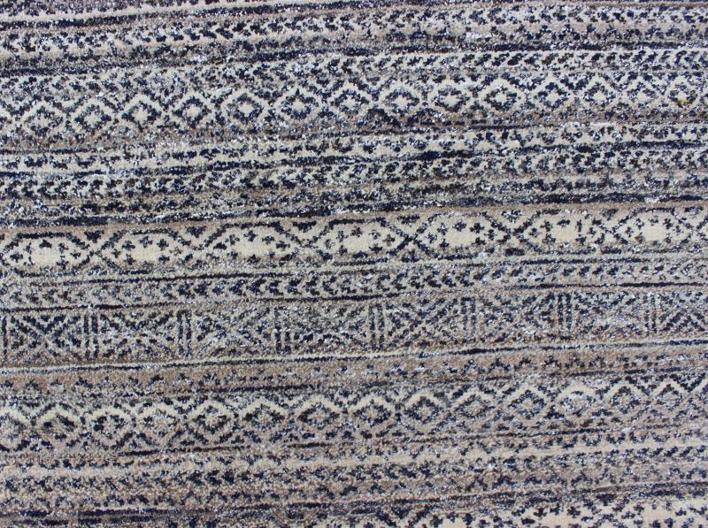 Shades of Midnight Blue, Royal Blue and Charcoal Modern Design Piled Rug Shades of Midnight Blue, Royal Blue and Charcoal Modern Design Piled Rug in striped design. Keivan Woven Arts / rug KHN - 416 , country of origin / type: India / Scandinavia... - Keivan Woven ArtsKHN - 416 - TR - D2 - 60 - 6454Rug