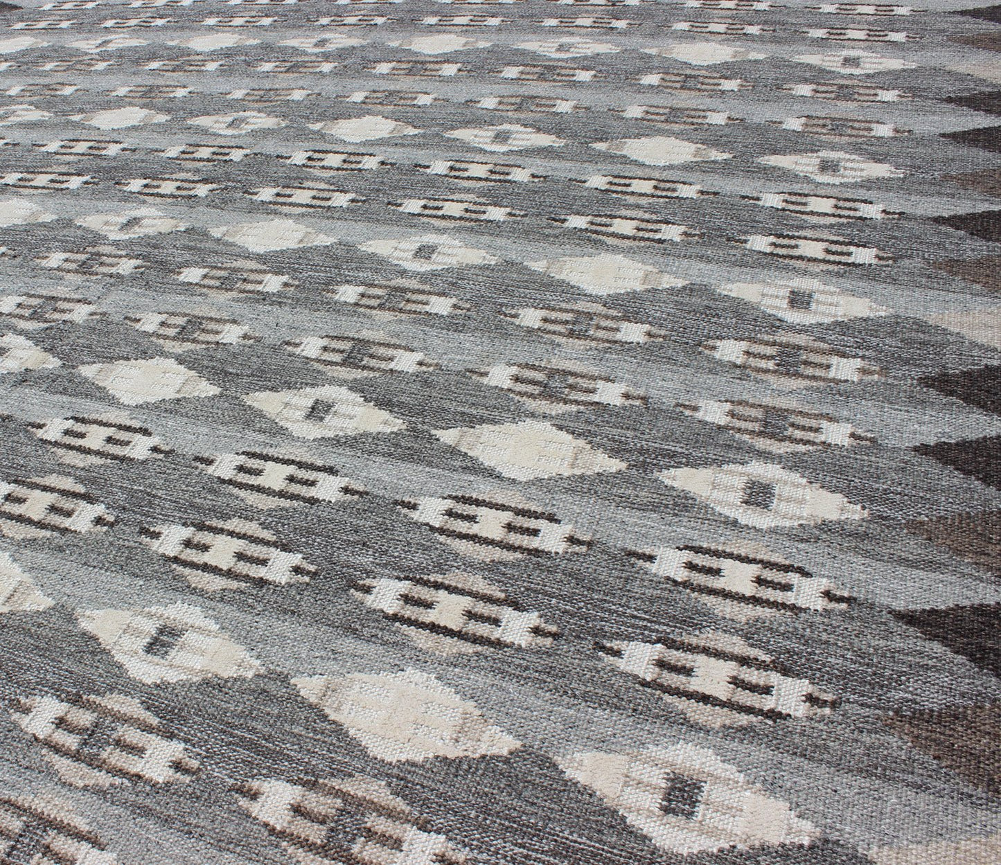 Large Modern Scandinavian/Swedish with Geometric Design Rug in Gray & Brown. Large Modern Scandinavian flat weave with Geometric Design Rug in Gray & Brown. Keivan Woven Arts / Rug/KHN - 502 - SW - 09, This Scandinavian flat - weave rug is inspired by ... - Keivan Woven ArtsKHN - 502 - SW - 09 - 10197Rug