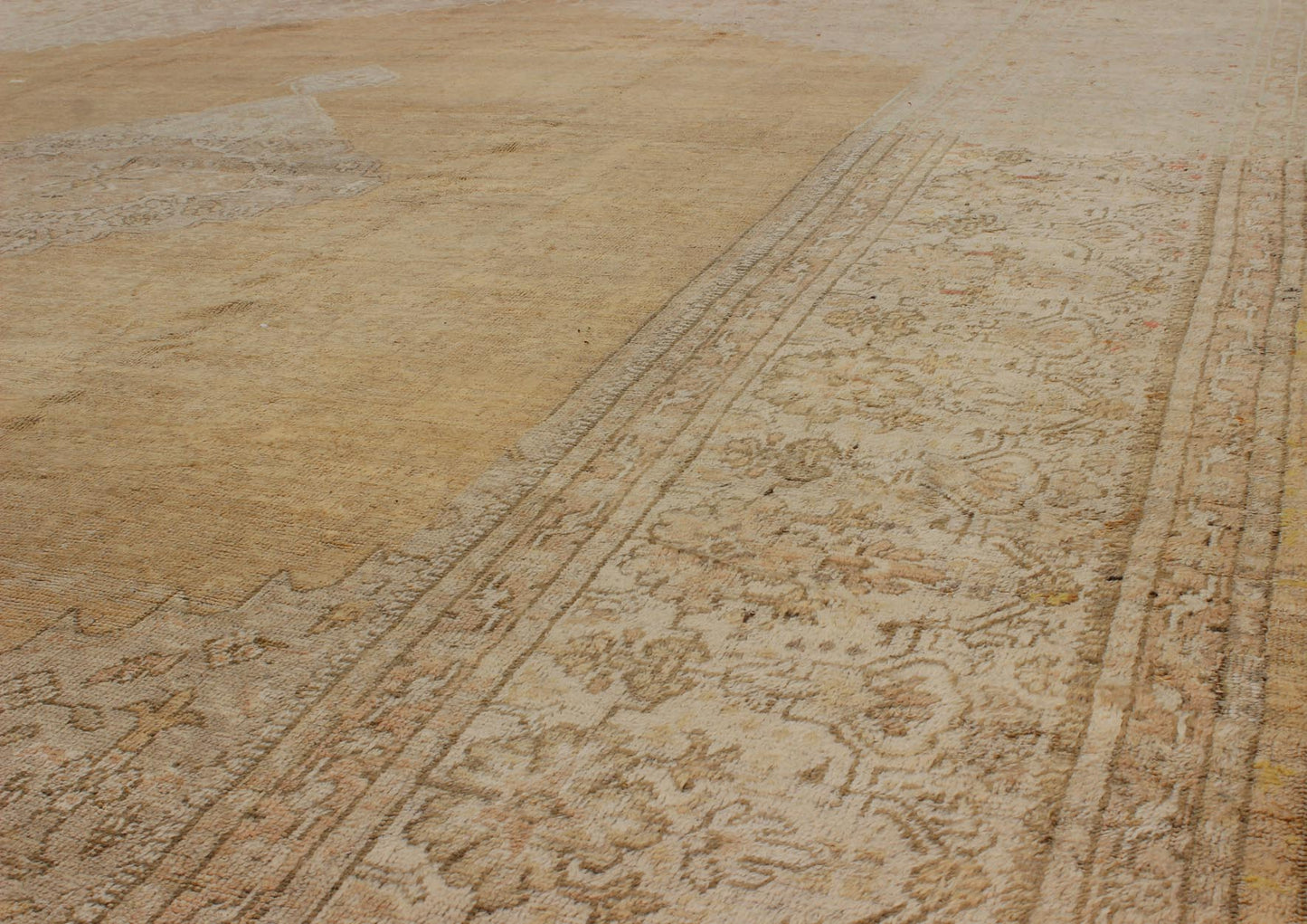 Large Antique Oushak Rug in Wheat and soft Yellow Background, kwarugs L11 - 0102, Large Oushak Antique Turkish Rug This large and impressive antique Turkish Oushak exhibits a delicate sophistication in color and design. The exquisite color palette... - Keivan Woven ArtsL11 - 0102 - 2358
