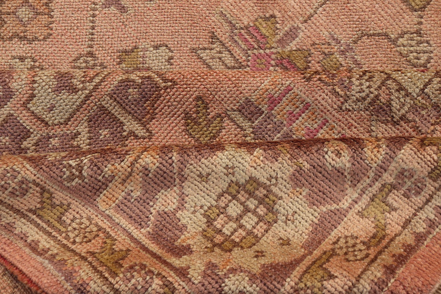 Antique Turkish Oushak Rug with Floral Motifs in Lavender, Coral - Pink, and Green. Keivan Woven Arts / rug L11 - 0406, country of origin / type: Turkey / Oushak, circa Early - 20th century Measures: 8'10 x 11'5. This unique Turkish Oushak carpet featu... - Keivan Woven ArtsL11 - 0406 - 2561Rug