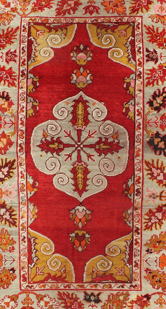 Antique Turkish Oushak Rug with Bright Red Ground and Center Medallion Turkish Oushak Rug with Bright Red Ground with medallion Design Keivan Woven Arts/ rug/l11 - 0601, origin/turkey Early 20th Century. This beautiful antique rug from Turkey ... - Keivan Woven ArtsL11 - 0601 - 2589Rug
