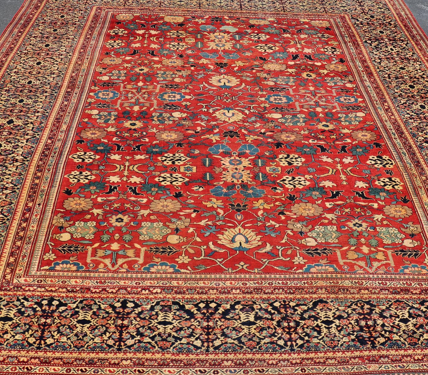Very Finely Woven Antique Farahan Sarouk Rug with Intricate Border Design. Keivan Woven Arts / rug / L11 - 0609 / country of origin / type: Iran / Sarouk Farahan, circa 1880's. Measures: 10'7 x 13'10. This immaculately woven Farahan Sarouk rug with... - Keivan Woven ArtsL11 - 0609 - 2621Rug