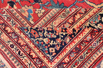 Very Finely Woven Antique Farahan Sarouk Rug with Intricate Border Design. Keivan Woven Arts / rug / L11 - 0609 / country of origin / type: Iran / Sarouk Farahan, circa 1880's. Measures: 10'7 x 13'10. This immaculately woven Farahan Sarouk rug with... - Keivan Woven ArtsL11 - 0609 - 2621Rug