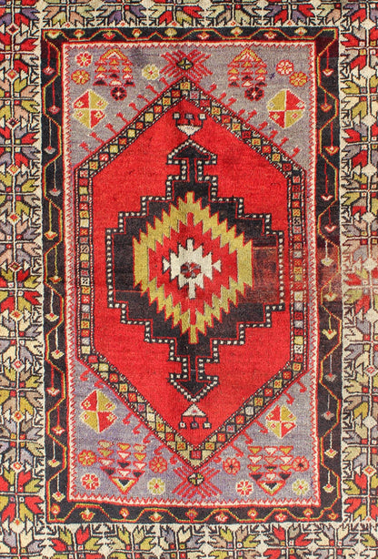 Early 20th century antique Oushak rug from Turkey with multicolored geometrics, Keivan Woven Arts / rug l11 - 1001, country of origin / type: Turkey / Oushak, circa 1920 This antique Oushak rug features an intricate and complex design paired with... - Keivan Woven ArtsL11 - 1001 - 84Rug