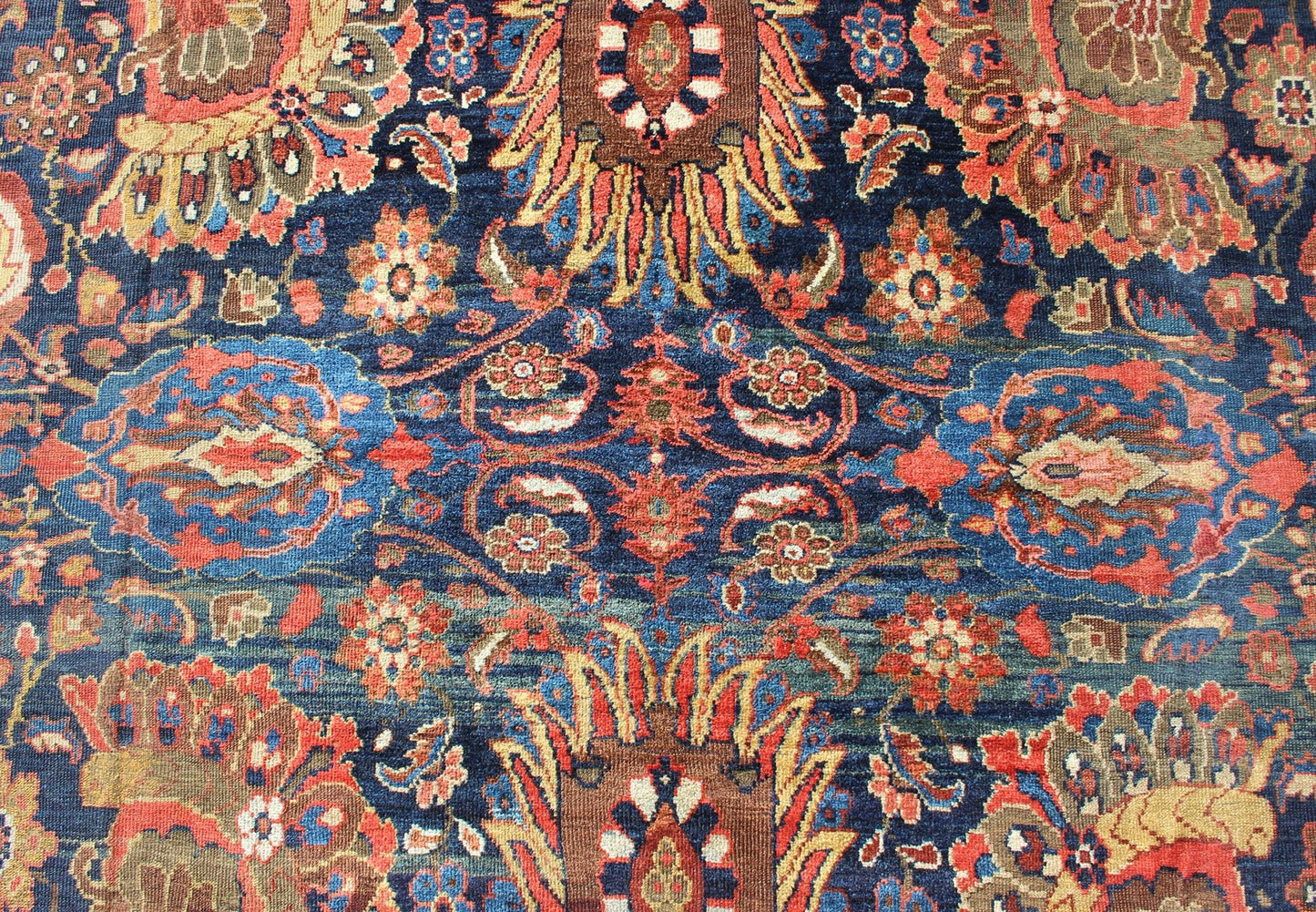 Exceptional Large Antique Sultanabad Rug in Midnight Blue and Coral Red. Keivan Woven Arts / rug M14 - 0305, country of origin / type: Iran / Sultanabad, circa 1900. Measure: 13.1 x 17.1. This exceptional antique Sultanabad showcases a marvelous l... - Keivan Woven ArtsM14 - 0305 - 6320Rug