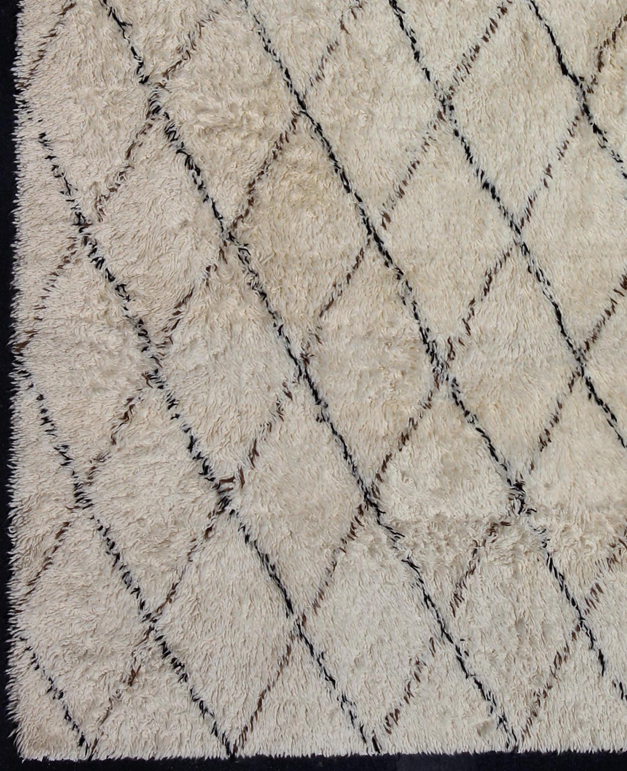 Large Vintage Moroccan Rug in Off White Background by Keivan Woven Arts. Large Vintage Moroccan Beni Ourain Rug in Off White Background, Black and Brown lines. M14 - 1001. Measures: 9'4" x 12' This vintage Moroccan Berber rugs with d... - Keivan Woven ArtsM14 - 1001 - 27712Rug