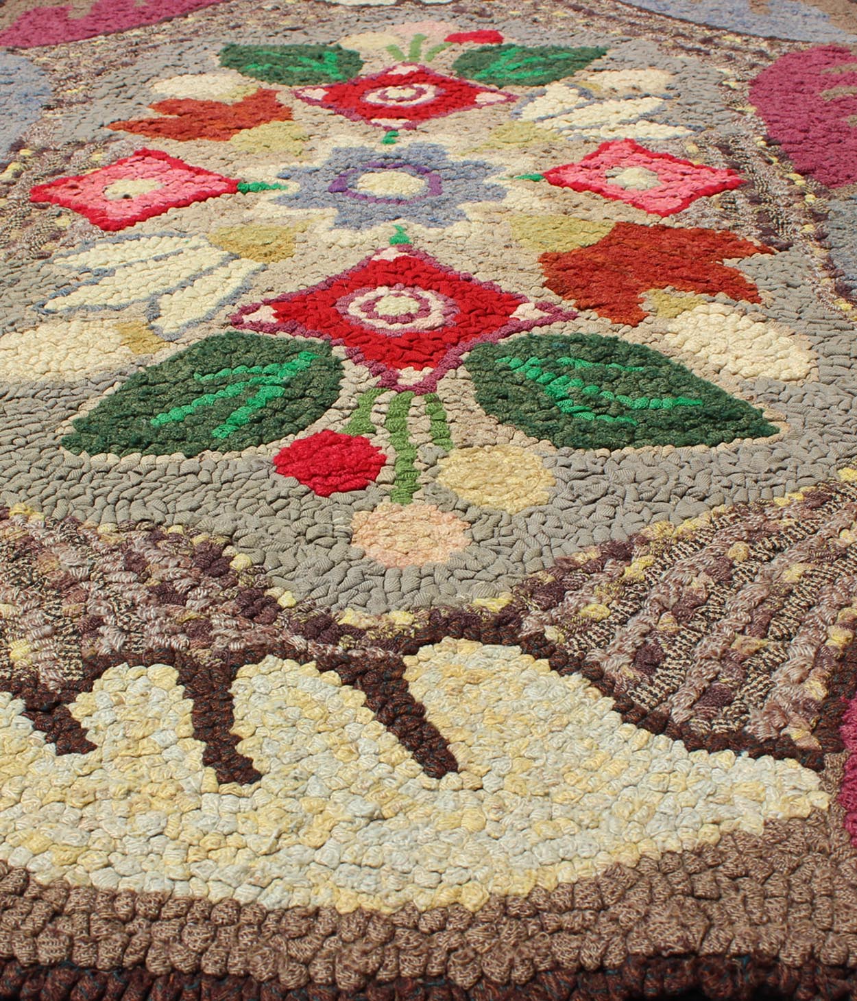 Antique American Hooked Floral Rug with Multi Colors Light Brown, Green, Yellow. Colorful and gorgeous American hooked rug with gray soft red, rose, green, light brown, lavender, green, and yellow flowers, rug M14 - 1202, country of origin / type:... - Keivan Woven ArtsM14 - 1202 - 6428Rug