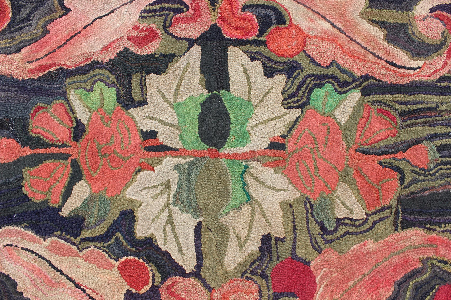 Charcoal, red, and green antique American Hooked rug with large flower design. Keivan Woven Arts / rug ML - 500, country of origin / type: United States / Hooked, circa 1900 This colorful American Hooked rug depicts a variety of vines and blossomi... - Keivan Woven ArtsML - 500 - 9988Rug