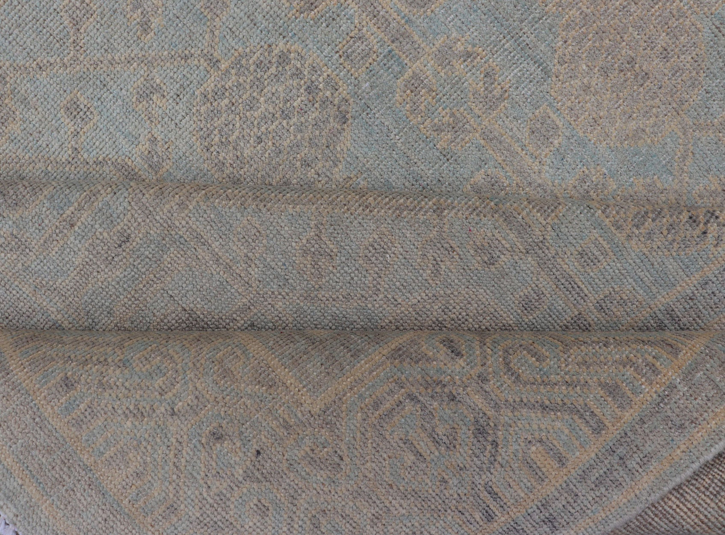 Afghan Khotan Rug With Geometric Design in Shades of Light Blue and Taupe. Geometric All - over Khotan with Pomegranate, rug MP - 1310 - 613, country of origin / type: Afghanistan / Khotan This Khotan features a geometric all - over Pomegranate design f... - Keivan Woven ArtsMP - 1310 - 613 - 4754Rug