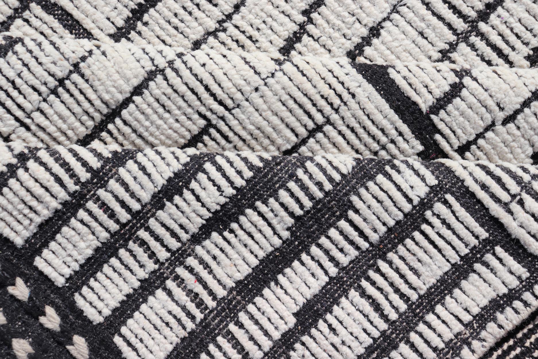 Large Minimalist Modern Casual Rug with Black Background and Ivory Pile. Keivan Woven Arts; rug MSE - 12571 Country of Origin: Afghanistan Type: Modern Casual Design: All - Over, Minimalist. Measures: 11'9 x 18'4 This large modern casual rug's fiel... - Keivan Woven ArtsMSE - 12571 - 25383Rug
